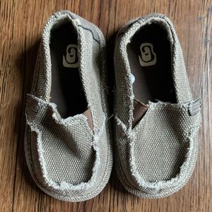 Snail Sidewalk Surfers